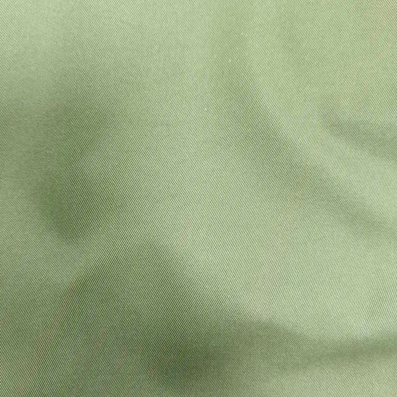 T400 og T8 Herre- og Dametøjsstoffer